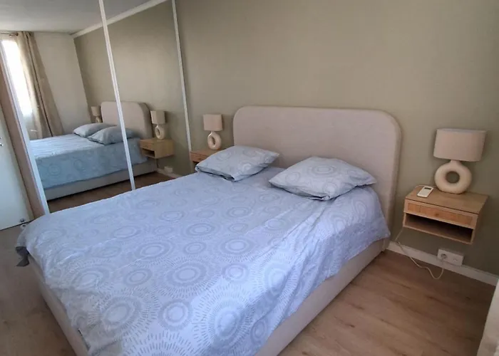 4 Couchages Apartman *